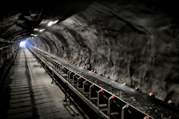 Ленточный конвейер шахтный